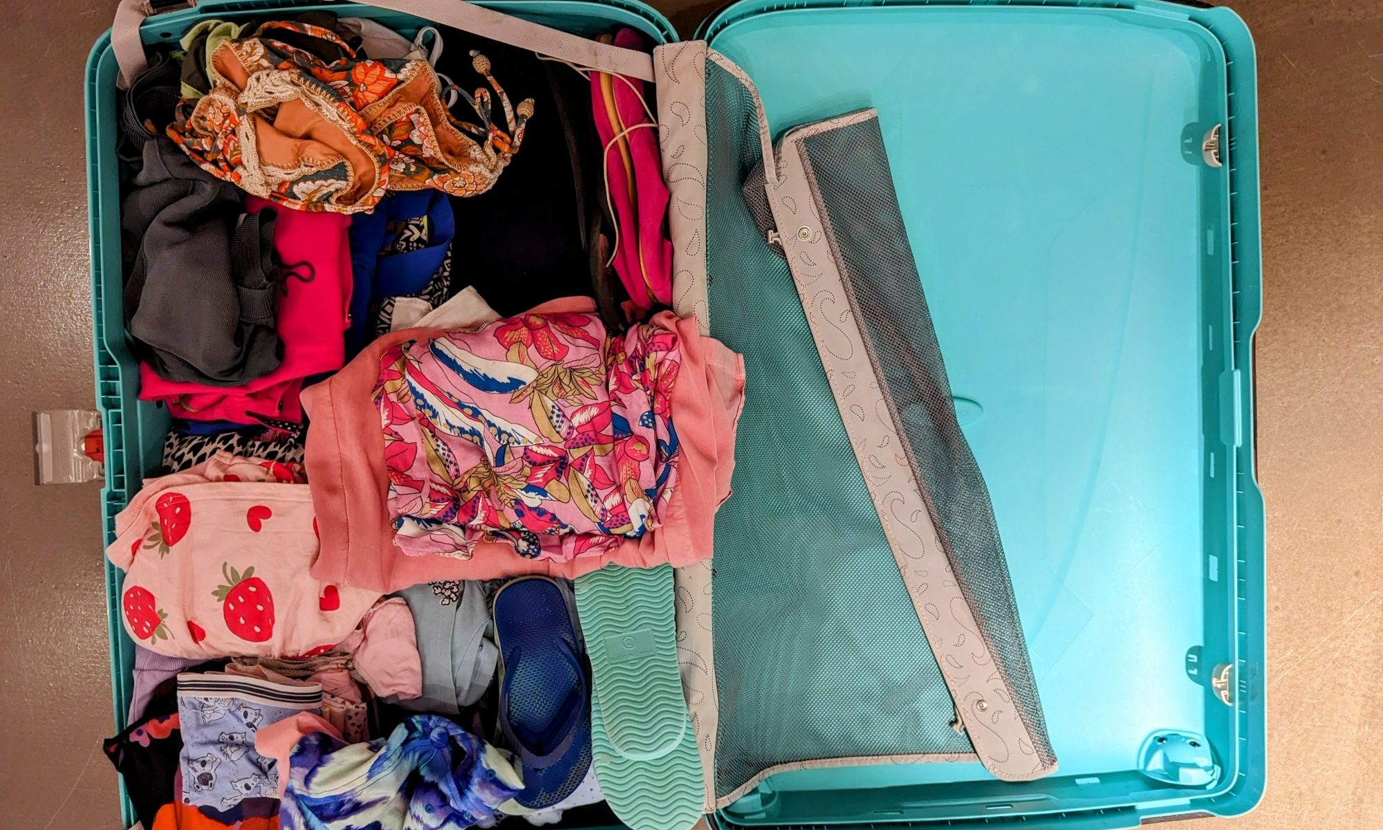 Przygotowania do wyjazdu, czyli pakowanie walizek